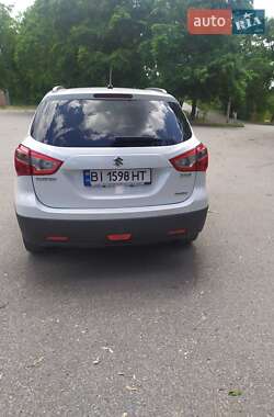Внедорожник / Кроссовер Suzuki SX4 2015 в Полтаве
