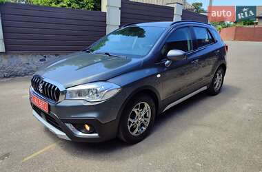 Внедорожник / Кроссовер Suzuki SX4 2017 в Фастове