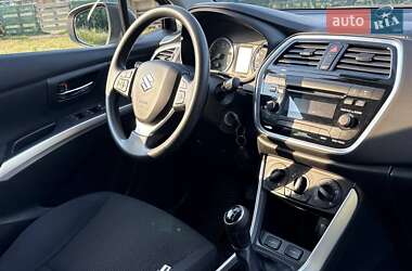 Внедорожник / Кроссовер Suzuki SX4 2021 в 