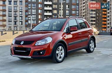 Внедорожник / Кроссовер Suzuki SX4 2010 в Киеве