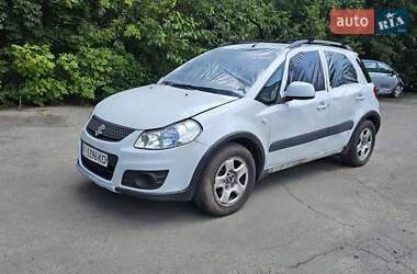 Позашляховик / Кросовер Suzuki SX4 2014 в Києві