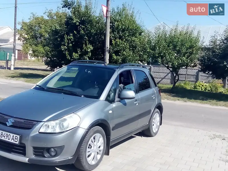 Suzuki SX4