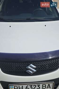 Внедорожник / Кроссовер Suzuki SX4 2013 в 
