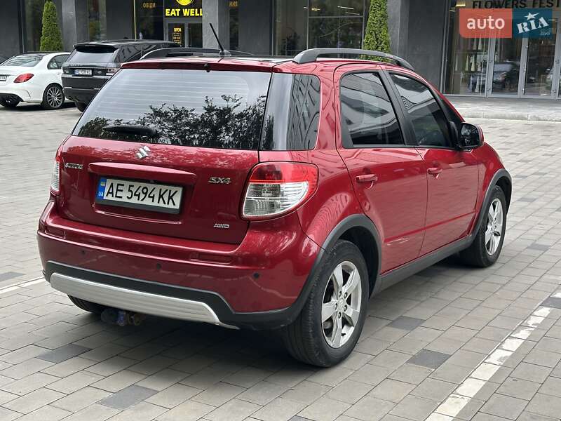Позашляховик / Кросовер Suzuki SX4 2012 в Дніпрі