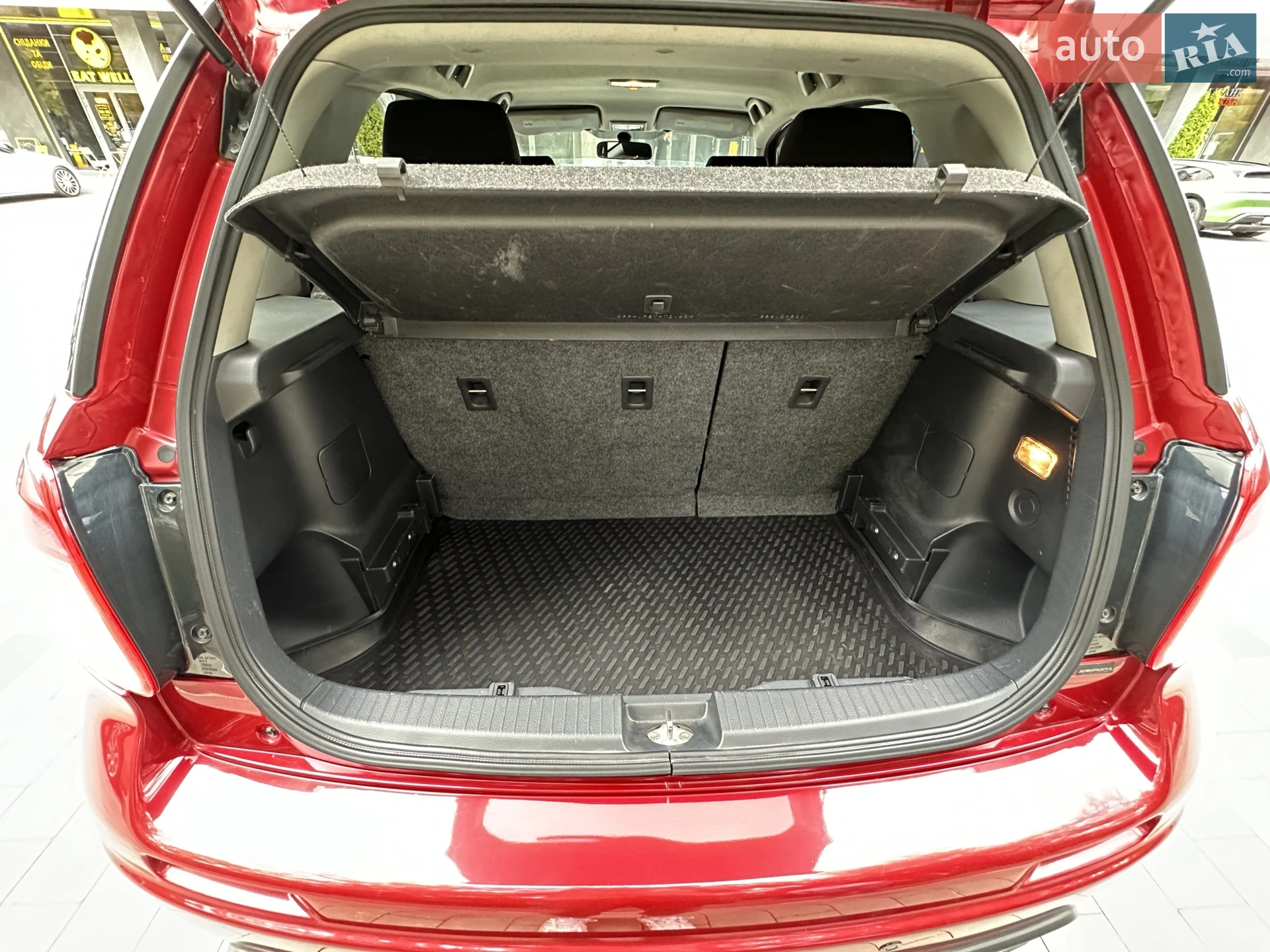 2012 Suzuki SX4 - мініатюра 16