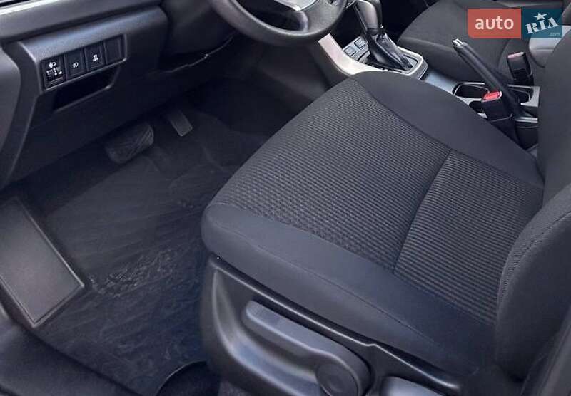 Внедорожник / Кроссовер Suzuki SX4 2020 в Киеве фото 27 Внедорожник / Кроссовер Suzuki SX4 2020 в Киеве