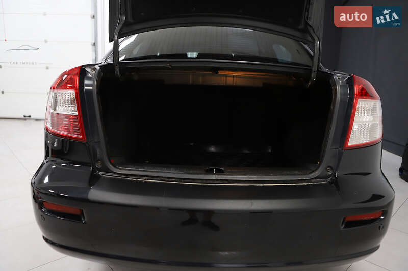 Седан Suzuki SX4 2008 в Дрогобичі фото 29 Седан Suzuki SX4 2008 в Дрогобичі