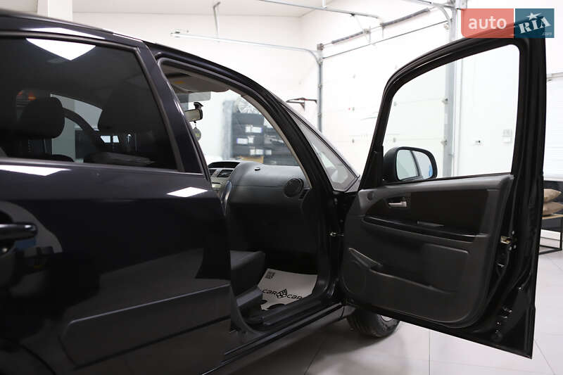 Седан Suzuki SX4 2008 в Дрогобичі фото 38 Седан Suzuki SX4 2008 в Дрогобичі