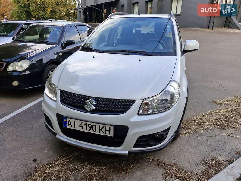 Suzuki SX4 2013 Suzuki SX4 2013