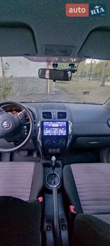 Позашляховик / Кросовер Suzuki SX4 2014 в Кривому Розі