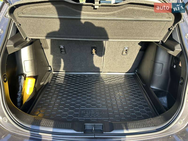 Внедорожник / Кроссовер Suzuki SX4 2014 в Черкассах фото 8 Внедорожник / Кроссовер Suzuki SX4 2014 в Черкассах