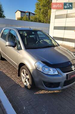 Хэтчбек Suzuki SX4 2008 в Киеве