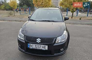 Внедорожник / Кроссовер Suzuki SX4 2012 в Николаеве