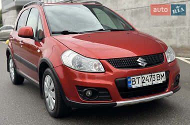 Внедорожник / Кроссовер Suzuki SX4 2012 в 
