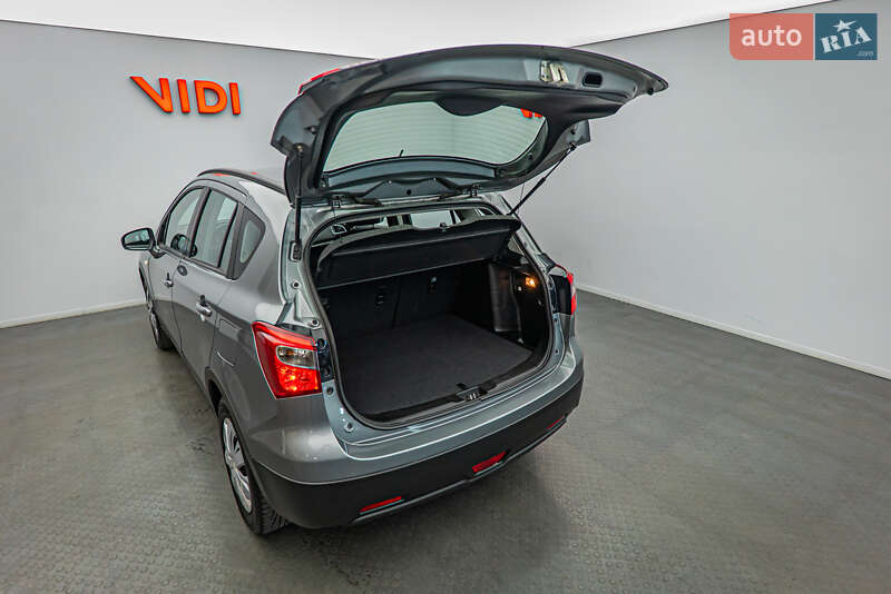 Позашляховик / Кросовер Suzuki SX4 2019 в Києві