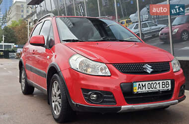 Позашляховик / Кросовер Suzuki SX4 2014 в Києві