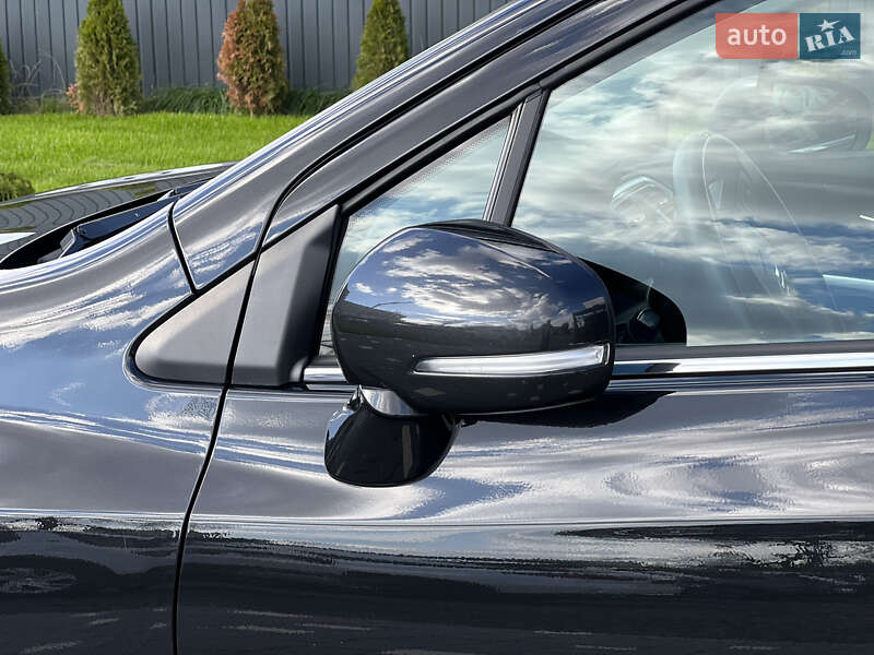 Внедорожник / Кроссовер Suzuki SX4 2017 в Ужгороде фото 13 Внедорожник / Кроссовер Suzuki SX4 2017 в Ужгороде