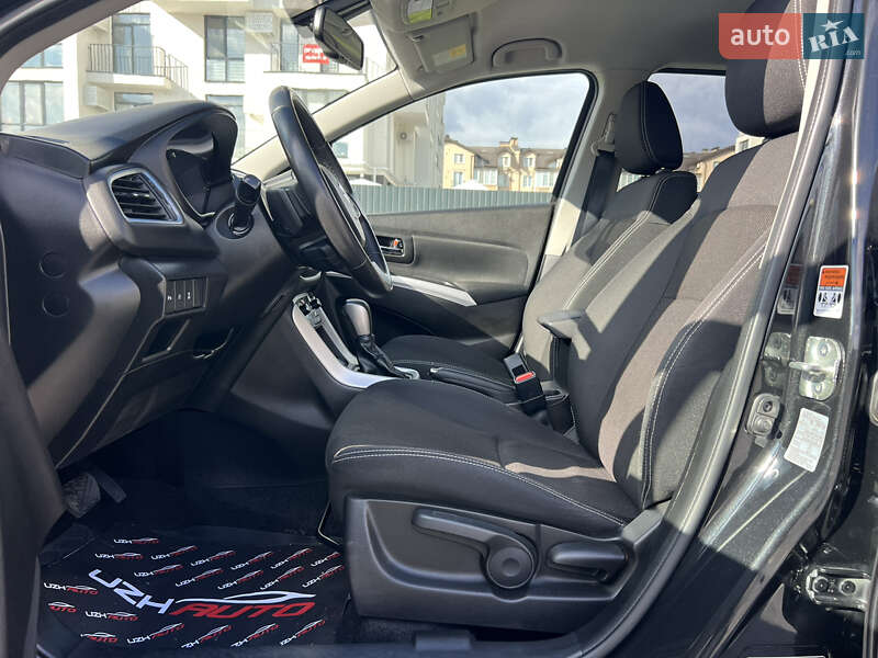 Внедорожник / Кроссовер Suzuki SX4 2017 в Ужгороде фото 30 Внедорожник / Кроссовер Suzuki SX4 2017 в Ужгороде