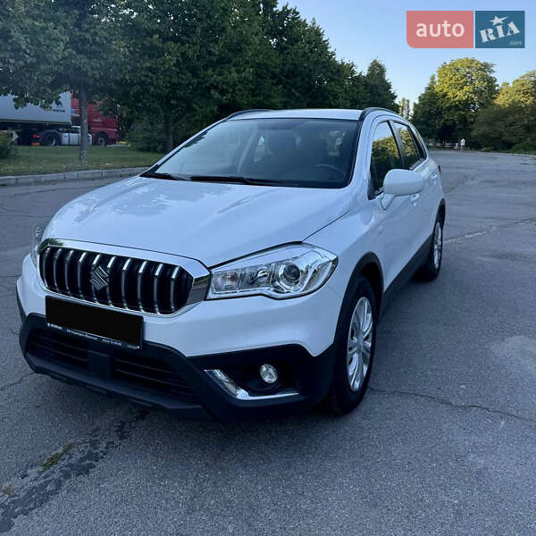 Внедорожник / Кроссовер Suzuki SX4 2020 в Киеве фото 5 Внедорожник / Кроссовер Suzuki SX4 2020 в Киеве