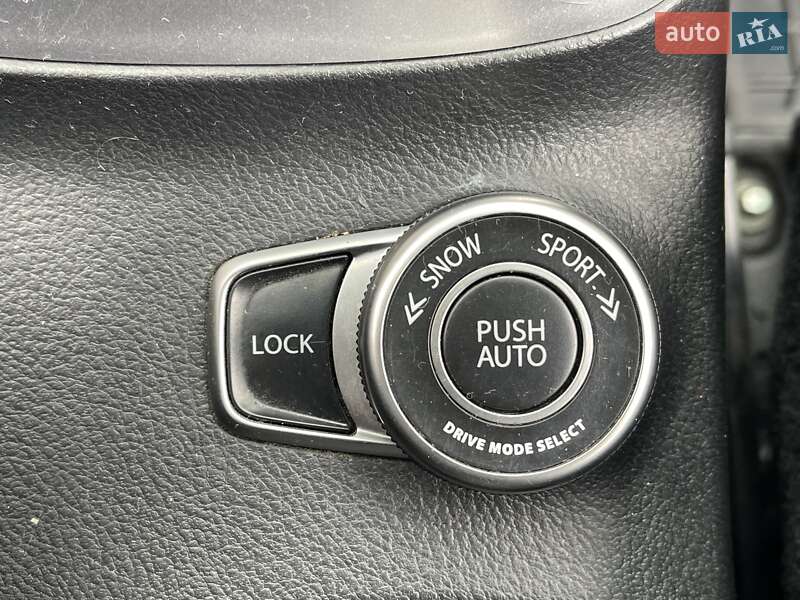 Позашляховик / Кросовер Suzuki SX4 2014 в Миколаєві