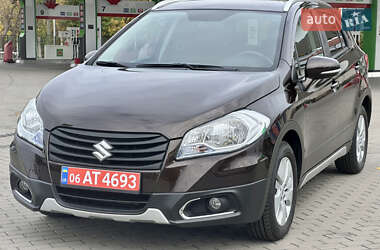 Внедорожник / Кроссовер Suzuki SX4 2014 в Житомире