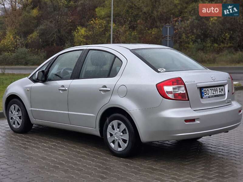 Седан Suzuki SX4 2009 в Тернополе