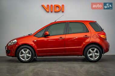 Хетчбек Suzuki SX4 2008 в  фото 3 Хетчбек Suzuki SX4 2008 в