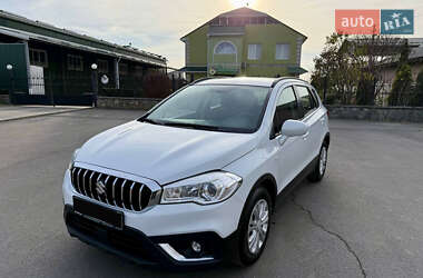 Внедорожник / Кроссовер Suzuki SX4 2020 в Киеве