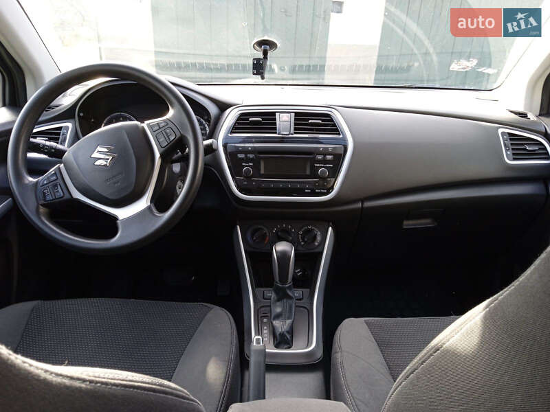 Внедорожник / Кроссовер Suzuki SX4 2017 в Тернополе фото 12 Внедорожник / Кроссовер Suzuki SX4 2017 в Тернополе