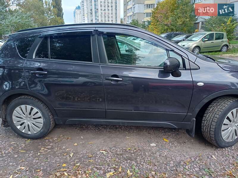 Внедорожник / Кроссовер Suzuki SX4 2014 в Вышгороде фото 2 Внедорожник / Кроссовер Suzuki SX4 2014 в Вышгороде