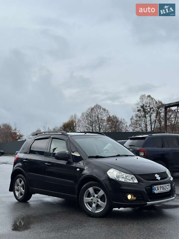 Внедорожник / Кроссовер Suzuki SX4 2011 в Богуславе