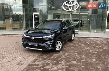 Внедорожник / Кроссовер Suzuki SX4 2023 в Киеве