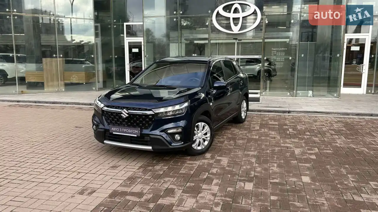 Автомобіль пройшов обов’язковий комплексний огляд та перевірку на авторизованій сервісній станції Toyota, тому при купівлі автомобіля Ви можете бути цілковито впевненими в його технічній справності. Обираючи даний автомобіль з пробігом Ви гарантовано отримуєте наступні переваги: легальність та чесність угоди; високий рівень якості передпродажної підготовки; технічне обслуговування автомобіля відповідно до високих стандартів якості Toyota