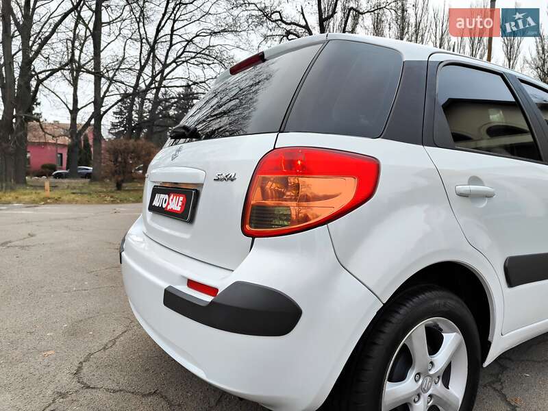 Хэтчбек Suzuki SX4 2009 в Киеве