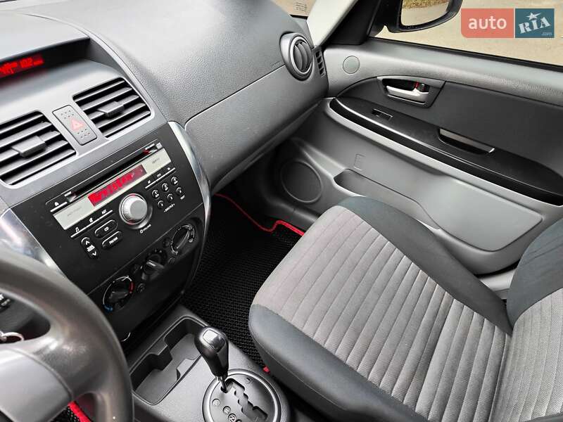 Хэтчбек Suzuki SX4 2009 в Киеве