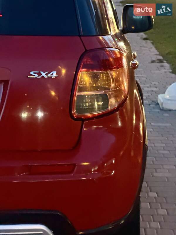 Позашляховик / Кросовер Suzuki SX4 2010 в Одесі