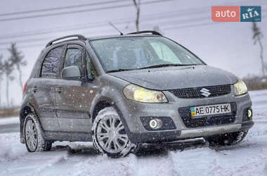 Внедорожник / Кроссовер Suzuki SX4 2013 в Харькове