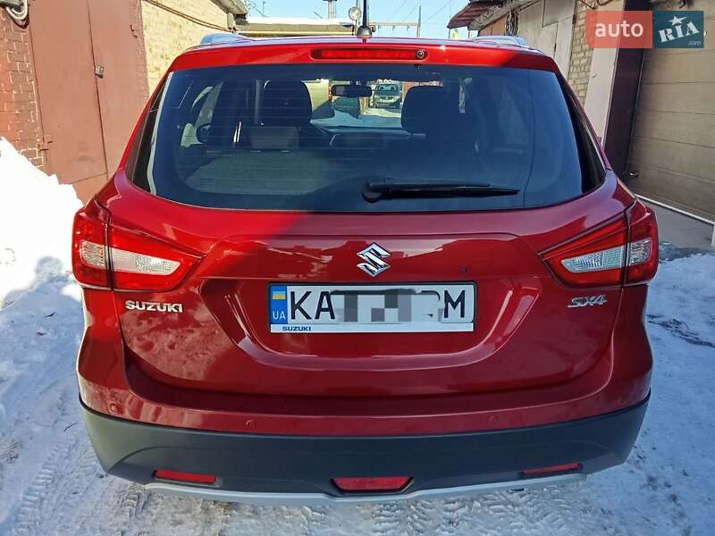 Внедорожник / Кроссовер Suzuki SX4 2021 в Киеве