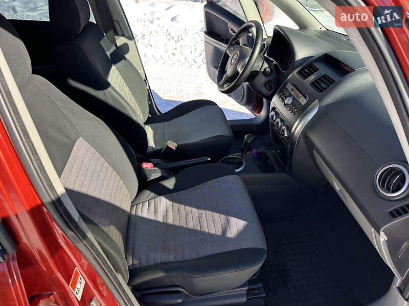 Хэтчбек Suzuki SX4 2008 в Киеве фото 32 Хэтчбек Suzuki SX4 2008 в Киеве