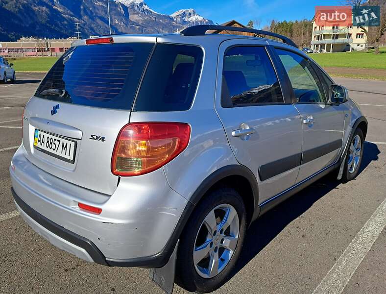 Внедорожник / Кроссовер Suzuki SX4 2012 в Киеве