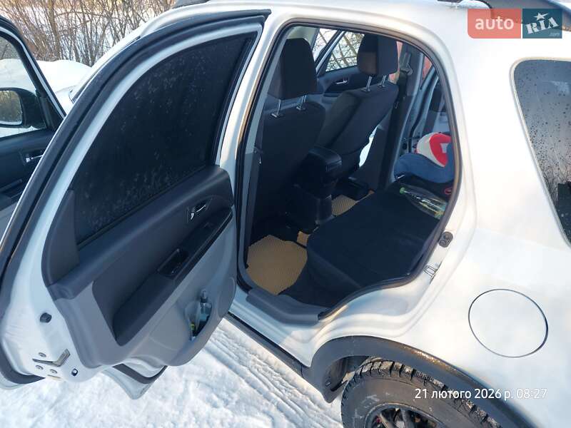 Внедорожник / Кроссовер Suzuki SX4 2012 в Ивано-Франковске