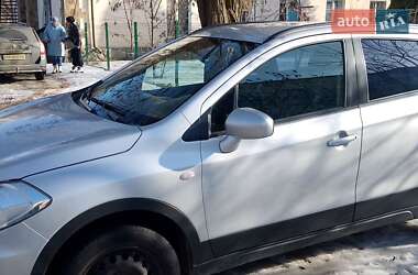 Внедорожник / Кроссовер Suzuki SX4 2014 в Харькове