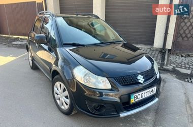 Позашляховик / Кросовер Suzuki SX4 2013 в Львові