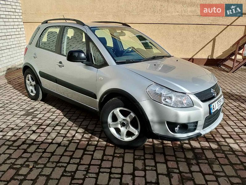 Внедорожник / Кроссовер Suzuki SX4 2012 в Киеве