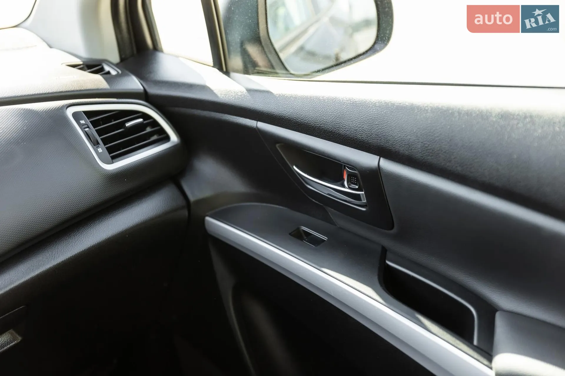 2013 Suzuki SX4 - мініатюра 13