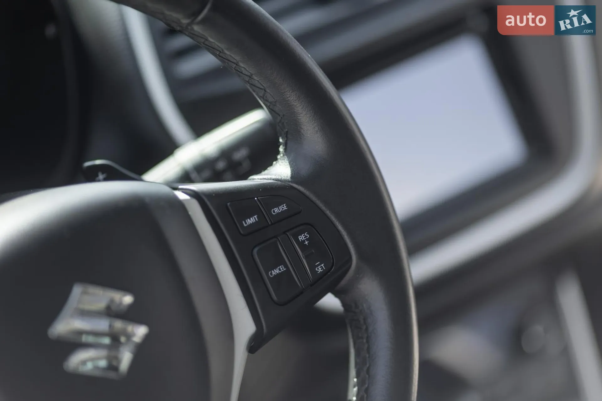 2013 Suzuki SX4 - мініатюра 16