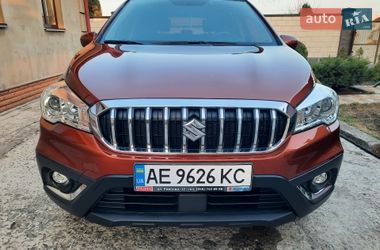 Позашляховик / Кросовер Suzuki SX4 2016 в Новомосковську