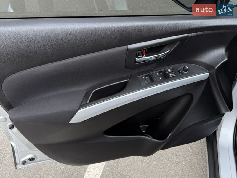 Внедорожник / Кроссовер Suzuki SX4 2014 в Киеве