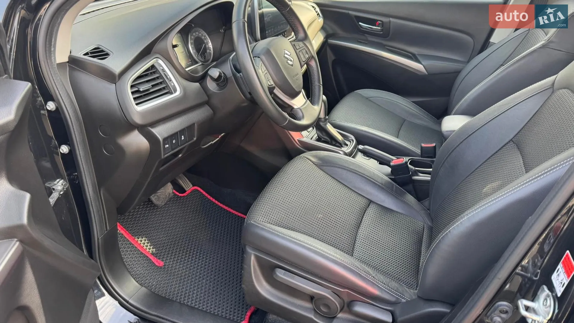 2023 Suzuki SX4 - мініатюра 12