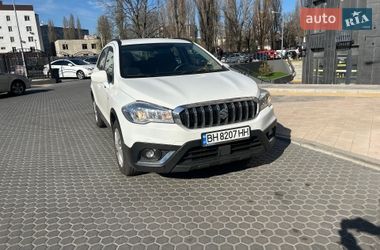 Позашляховик / Кросовер Suzuki SX4 2016 в Одесі